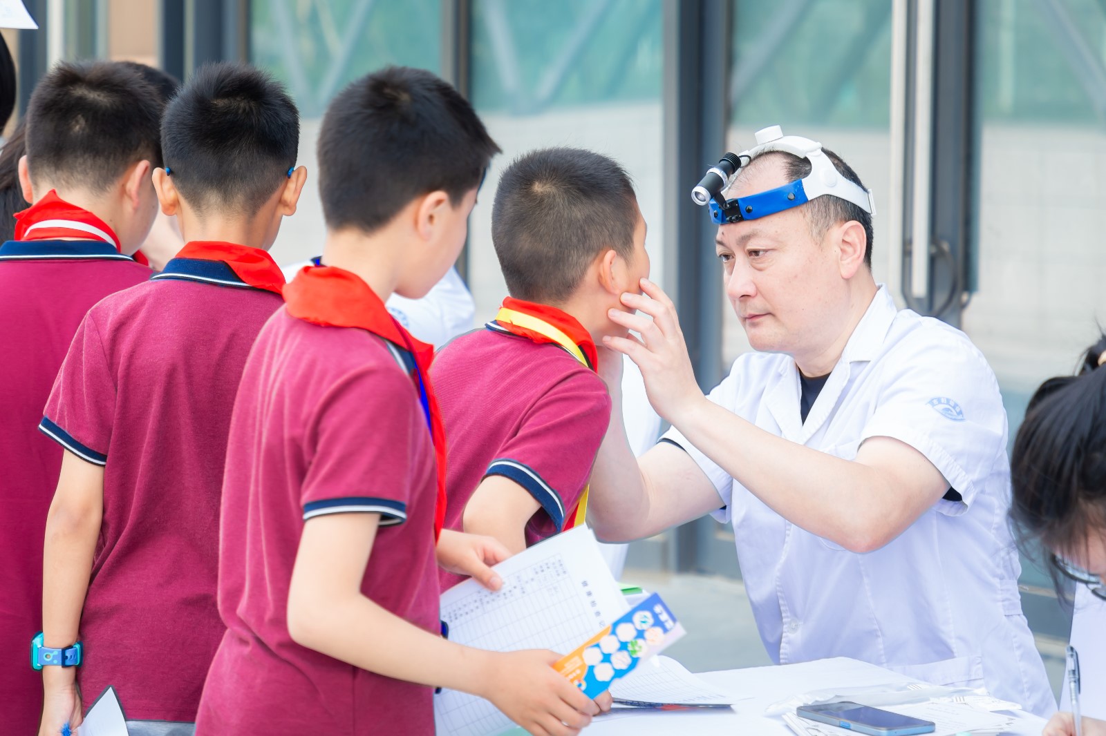 健康義診走進湖北省首屆家庭文化節(jié)